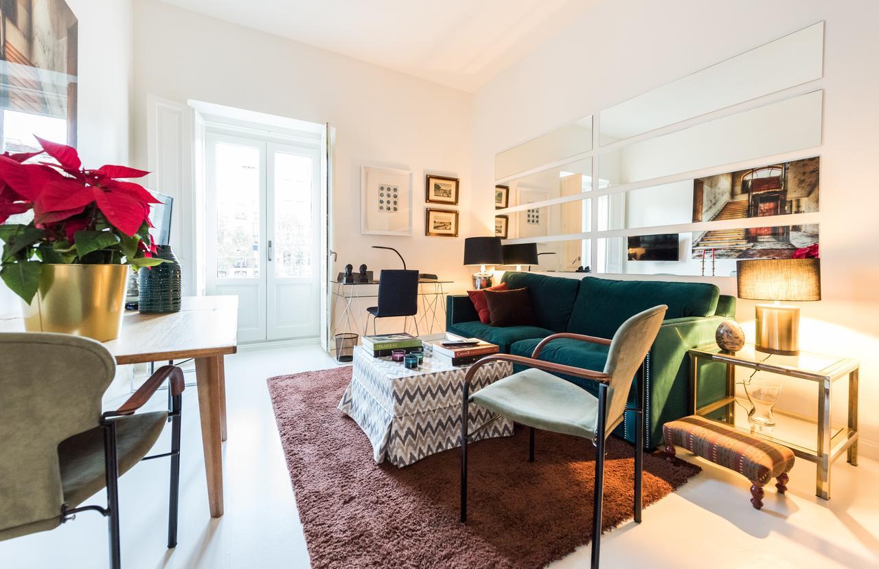 Apartmán Plaza Santa Ana Madrid Exteriér fotografie