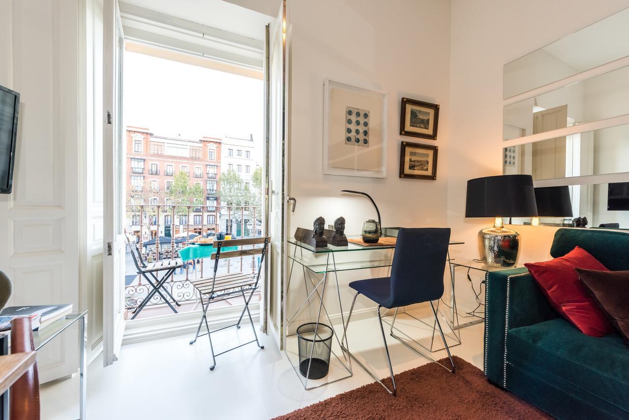 Apartmán Plaza Santa Ana Madrid Exteriér fotografie
