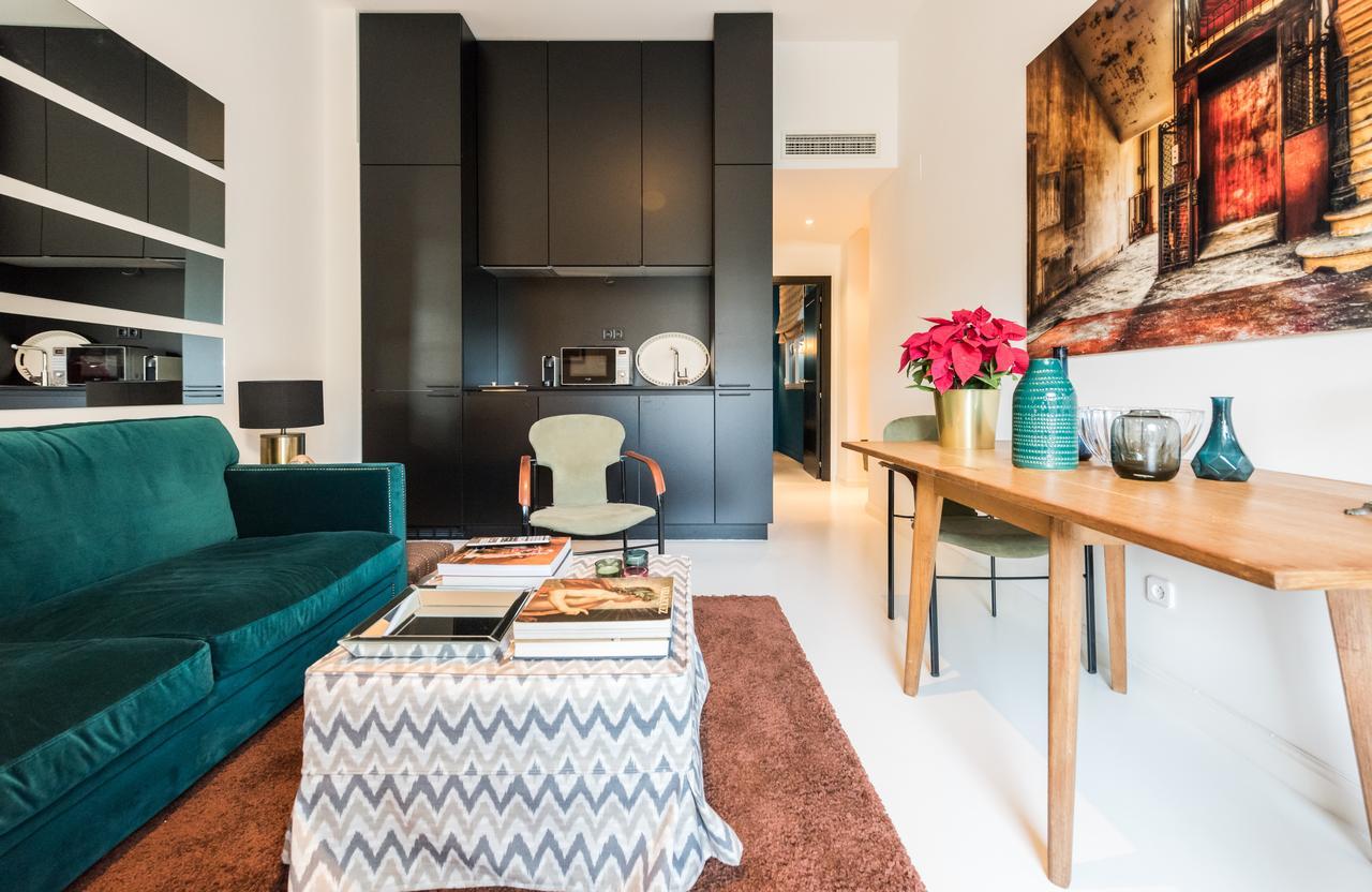 Apartmán Plaza Santa Ana Madrid Exteriér fotografie